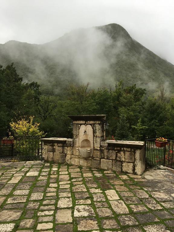 Country House Casale Kolidur Guest House Guardiaregia ภายนอก รูปภาพ